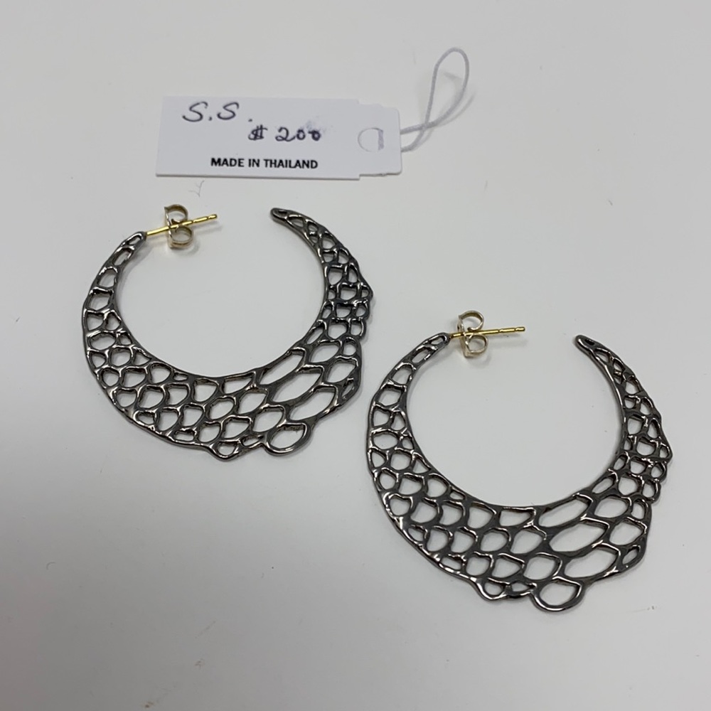Elizabeth and James filigree pierced earrings
